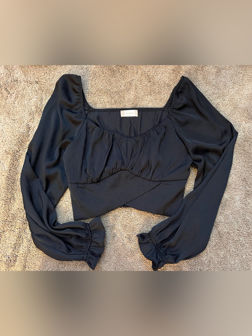 Black Puff Sleeve Cropped Blouse